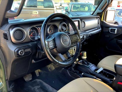 Used 2020 Jeep Wrangler Sport image 15