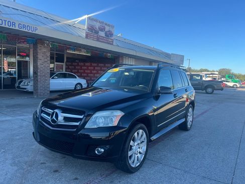 Used 2010 Mercedes-Benz GLK 350 2WD image 2