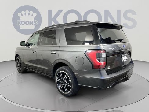 Used 2019 Ford Expedition Limited w/ Equipment Group 303A AWD/4WD image 8