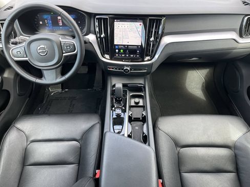 Used 2024 Volvo S60 B5 Core FWD image 2