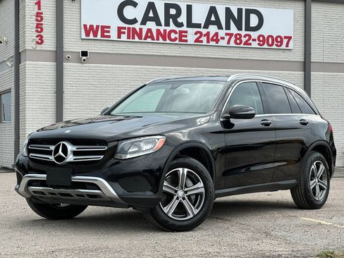 Used 2016 Mercedes-Benz GLC 300 w/ Premium Package image 1