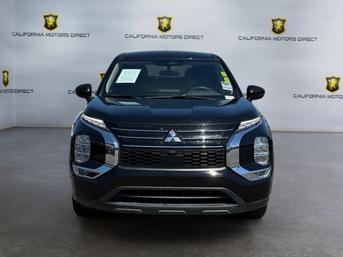 Used 2024 Mitsubishi Outlander ES FWD image 5