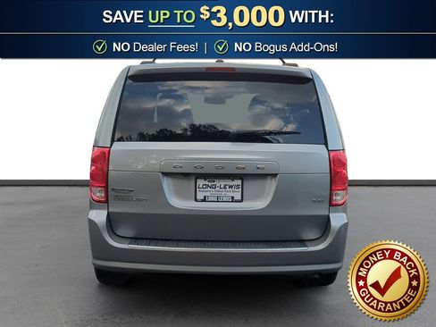 Used 2020 Dodge Grand Caravan SXT image 5