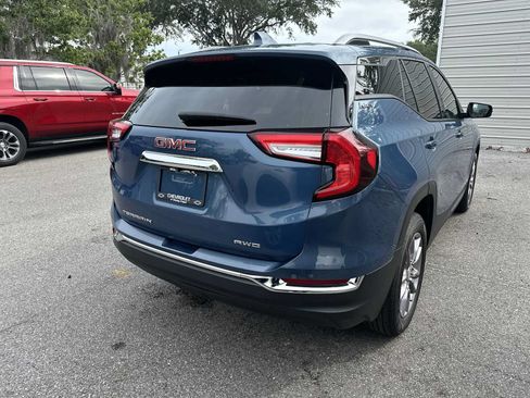 Certified 2024 GMC Terrain SLT AWD/4WD image 6