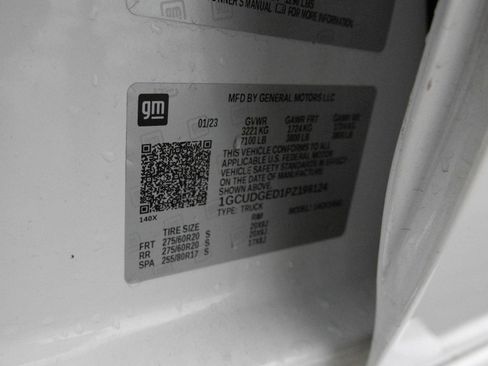 Certified 2023 Chevrolet Silverado 1500 LTZ w/ LTZ Premium Package image 50