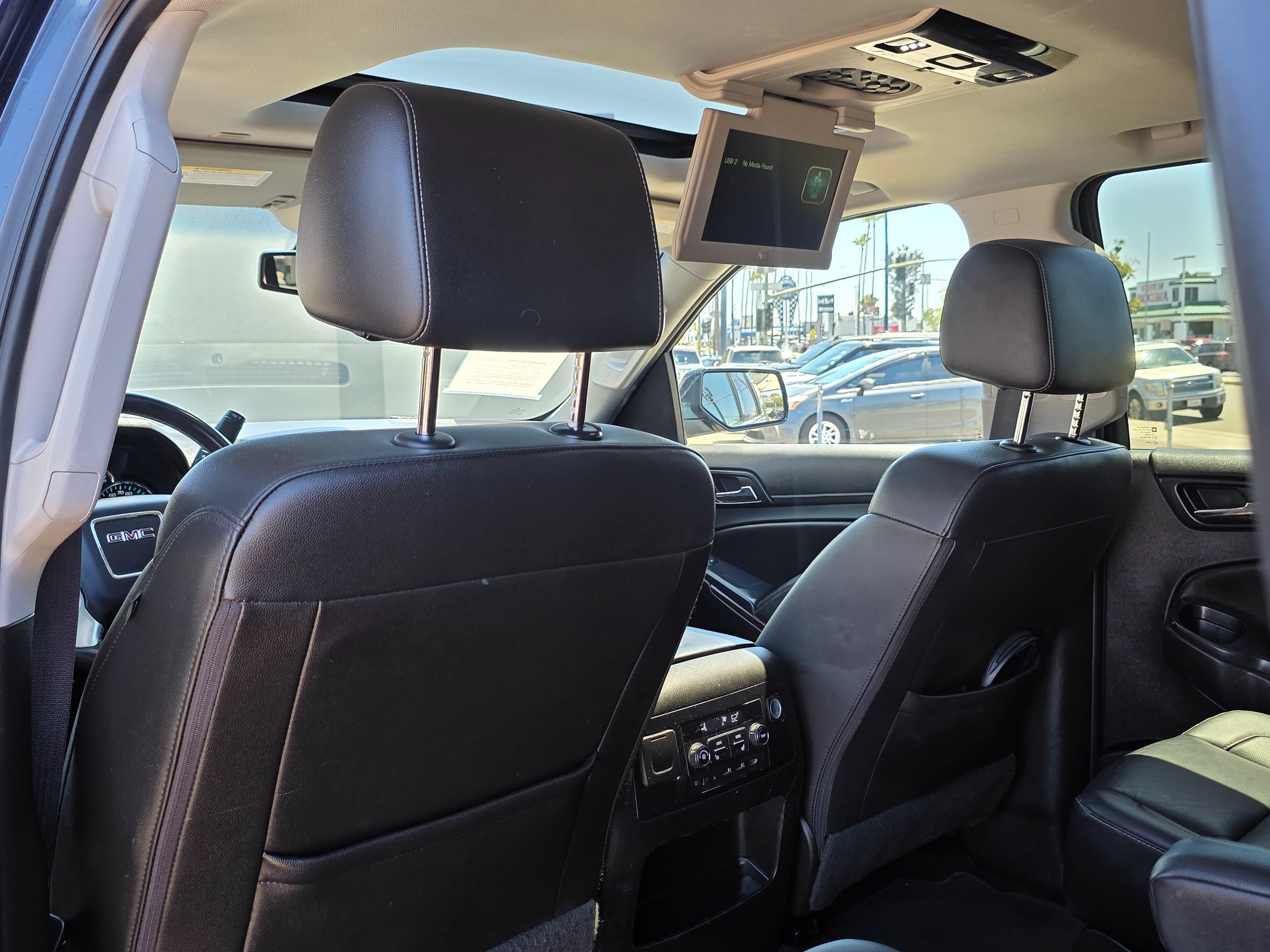 Used 2018 GMC Yukon SLT w/ Open Road Package RWD image 24