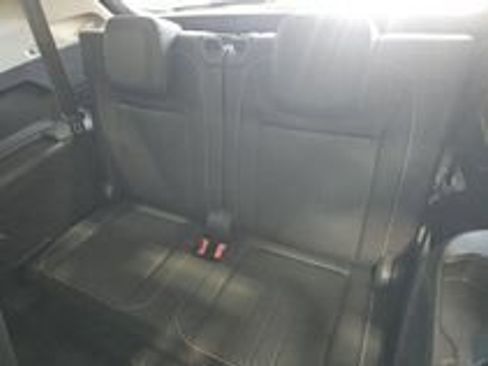 Used 2023 Volkswagen Tiguan SE w/ Panoramic Sunroof Package FWD image 18