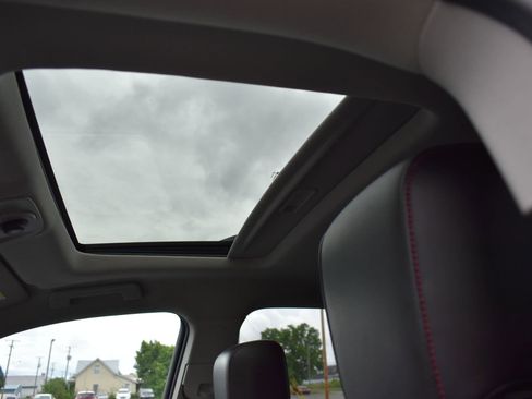 Used 2016 Chevrolet Equinox LTZ w/ Enhanced Convenience Package FWD image 17