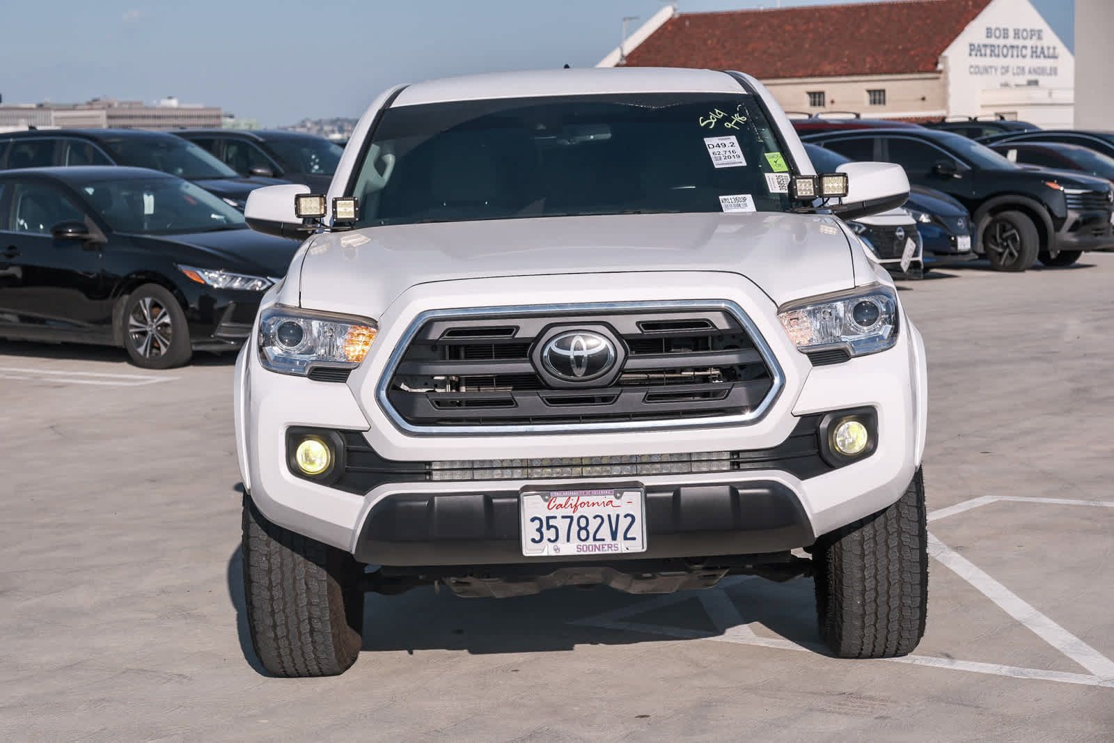 Used 2019 Toyota Tacoma SR5 RWD image 2