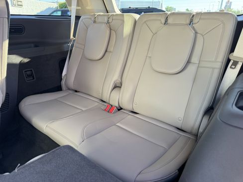 Certified 2023 Lincoln Aviator Reserve w/ Equipment Group 201A image 24