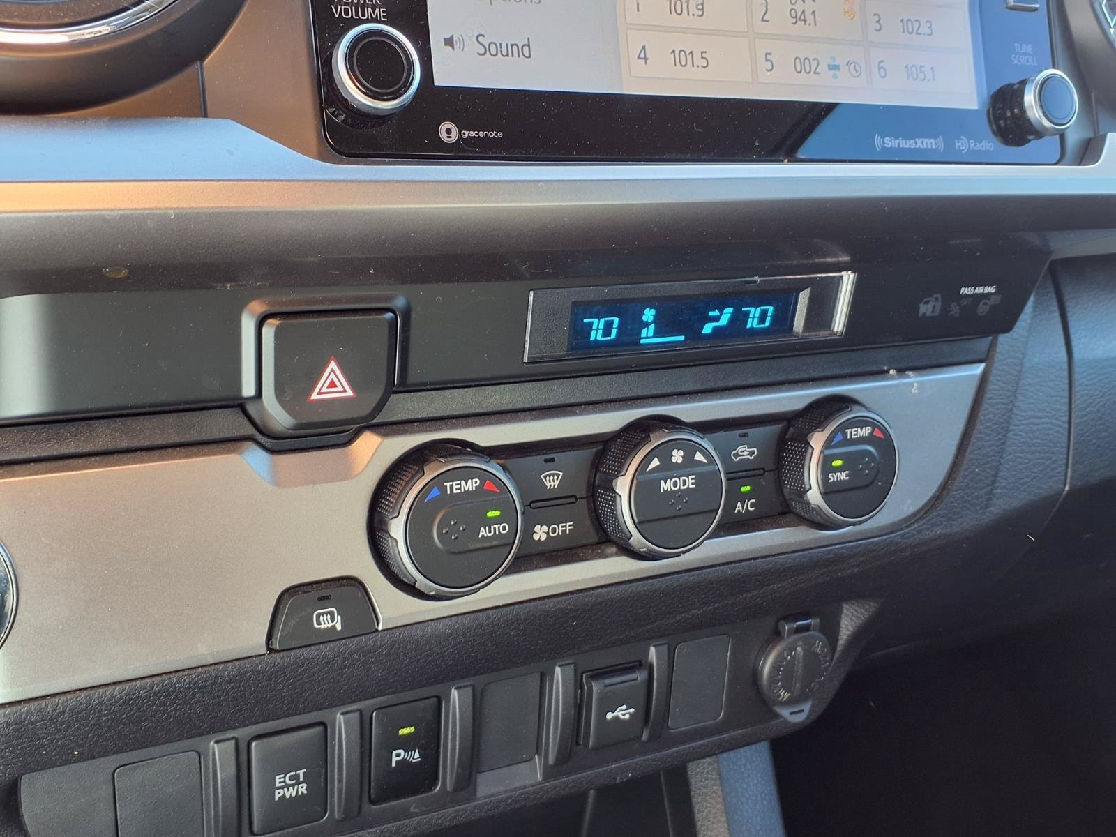 Used 2023 Toyota Tacoma SR5 RWD image 13