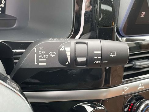 New 2026 Nissan Pathfinder Platinum image 24