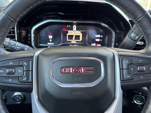 Used 2025 GMC Sierra 1500 SLT AWD/4WD image 25