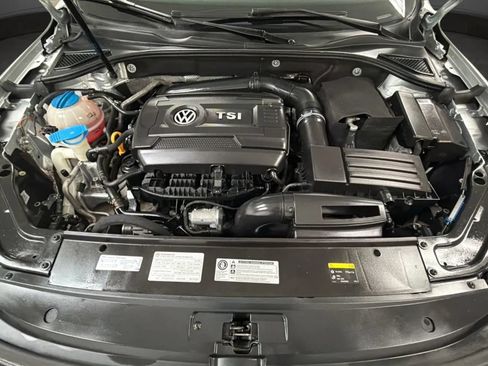 Used 2017 Volkswagen Passat 1.8T SE FWD image 21