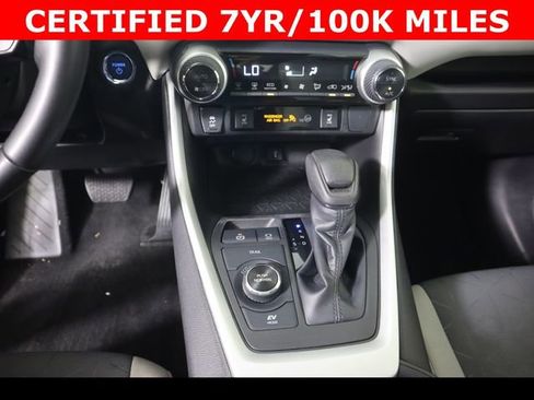 Used 2022 Toyota RAV4 XLE w/ Convenience Package image 31