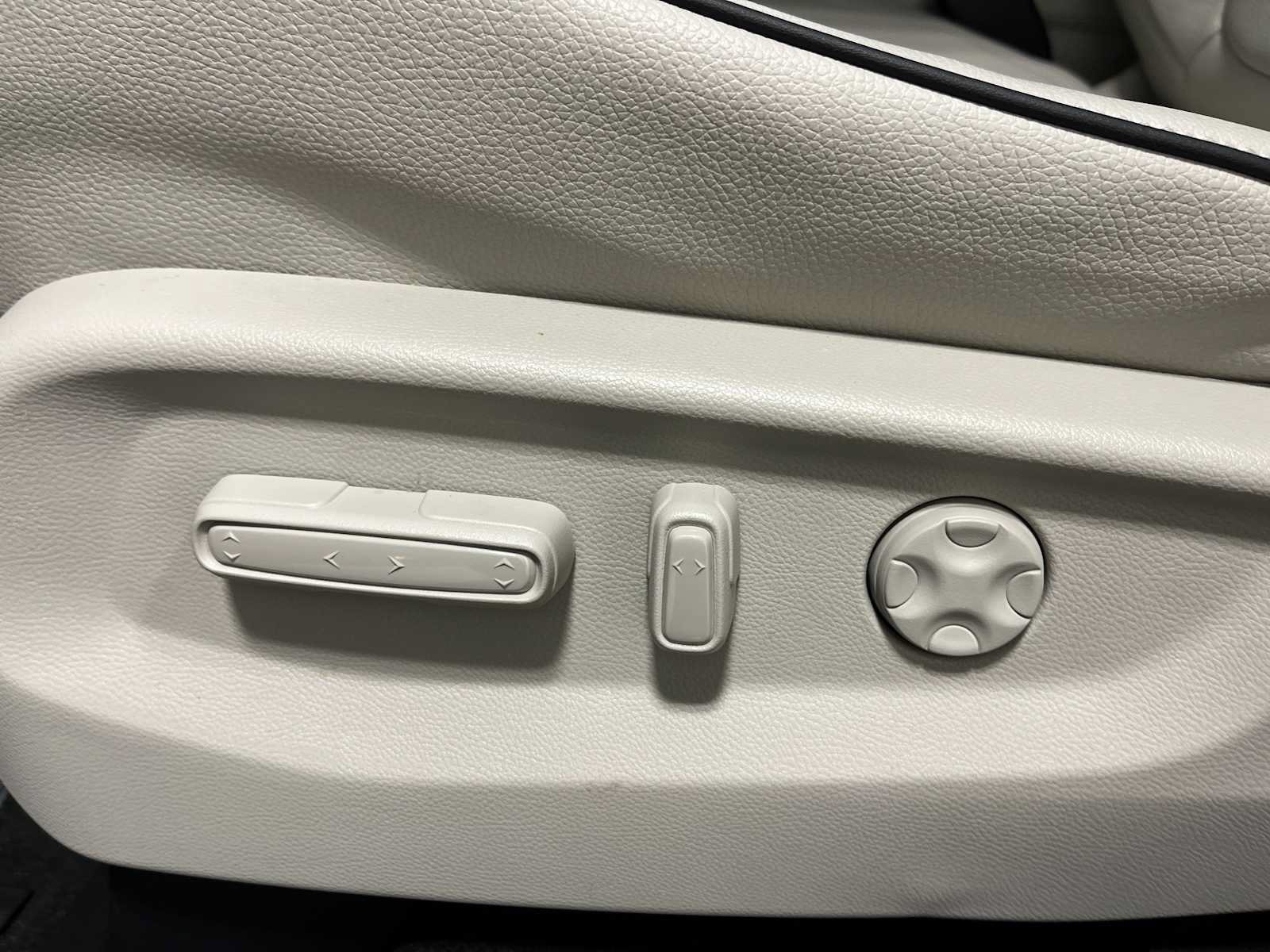 New 2027 Honda Odyssey Touring image 14