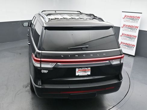 Used 2022 Lincoln Navigator Reserve AWD/4WD image 33