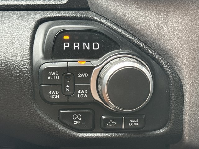 Used 2025 RAM 1500 Big Horn AWD/4WD image 23