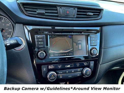 Used 2018 Nissan Rogue SV w/ Premium Package AWD/4WD image 13