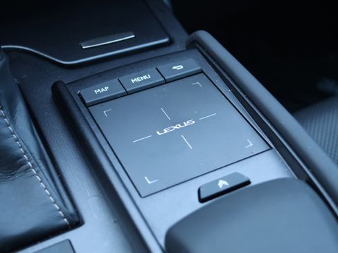 Used 2019 Lexus ES 350 Luxury w/ Premium Package image 28