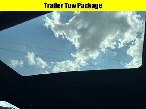 Used 2024 Jeep Grand Cherokee Altitude AWD/4WD image 9