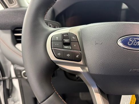 New 2026 Ford Explorer Active w/ Active Comfort Package RWD image 20