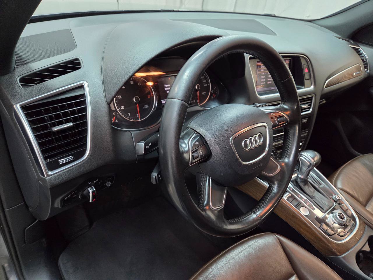 Used 2013 Audi Q5 2.0T Premium Plus AWD/4WD image 17