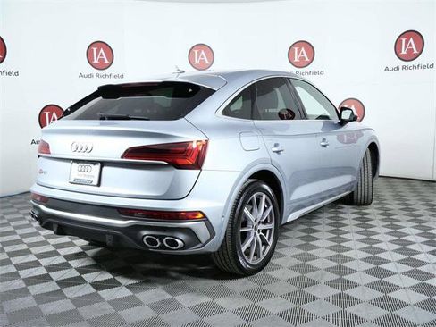 Used 2023 Audi SQ5 Prestige w/ Prestige Package image 8