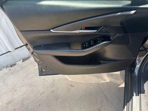 Certified 2024 MAZDA CX-30 AWD 2.5 S w/ Select Sport Pkg image 12