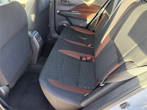 Used 2024 Nissan Kicks SR image 16