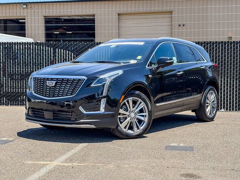 Certified 2023 Cadillac XT5 Premium Luxury w/ Platinum Package AWD/4WD image 1