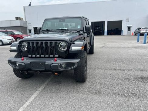 Used 2020 Jeep Gladiator Rubicon w/ Advanced Safety Group AWD/4WD image 4