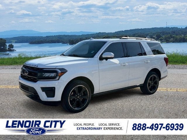 Used 2024 Ford Expedition Limited AWD/4WD image 7