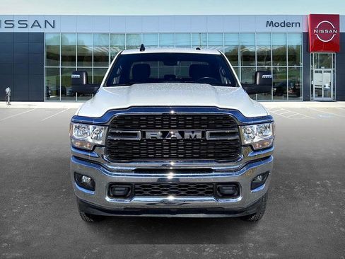 Used 2024 RAM 2500 Big Horn image 2