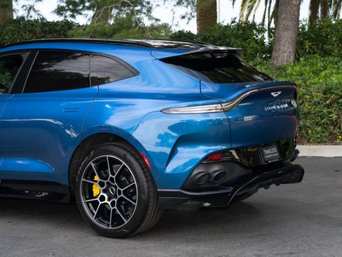 Used 2023 Aston Martin DBX 707 AWD/4WD image 10