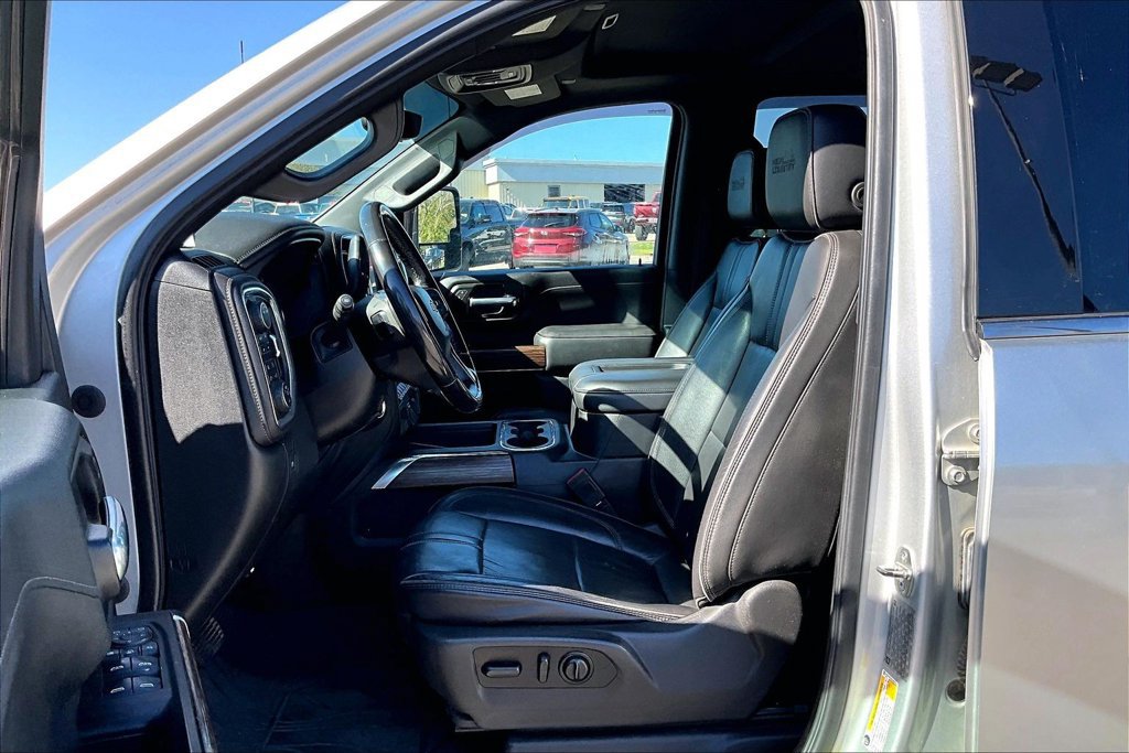 Used 2020 Chevrolet Silverado 3500 High Country AWD/4WD image 24