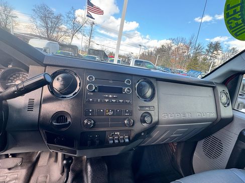 Used 2015 Ford F350 XL w/ Power Equipment Group image 19