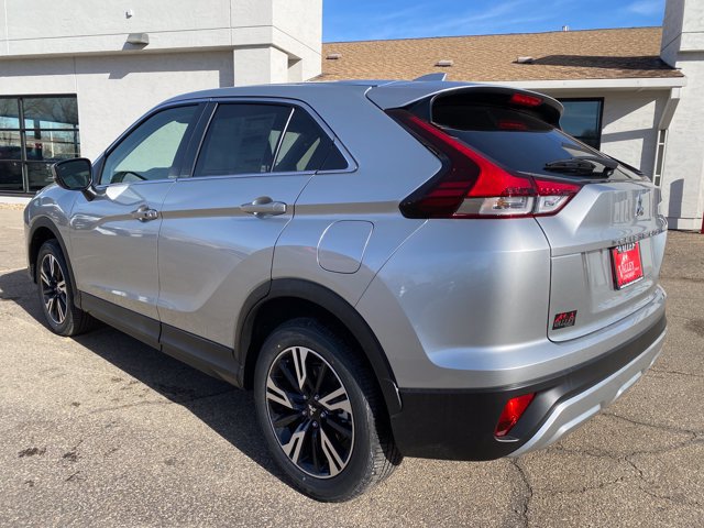 New 2026 Mitsubishi Eclipse Cross SE AWD/4WD image 3