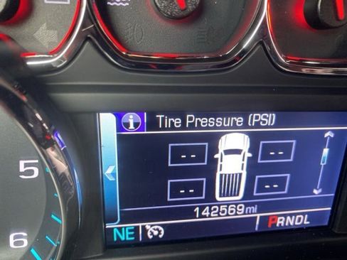 Used 2019 Chevrolet Silverado 1500 LT image 6