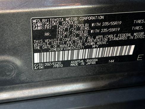 Certified 2021 Toyota RAV4 XSE w/ Weather Package AWD/4WD image 30