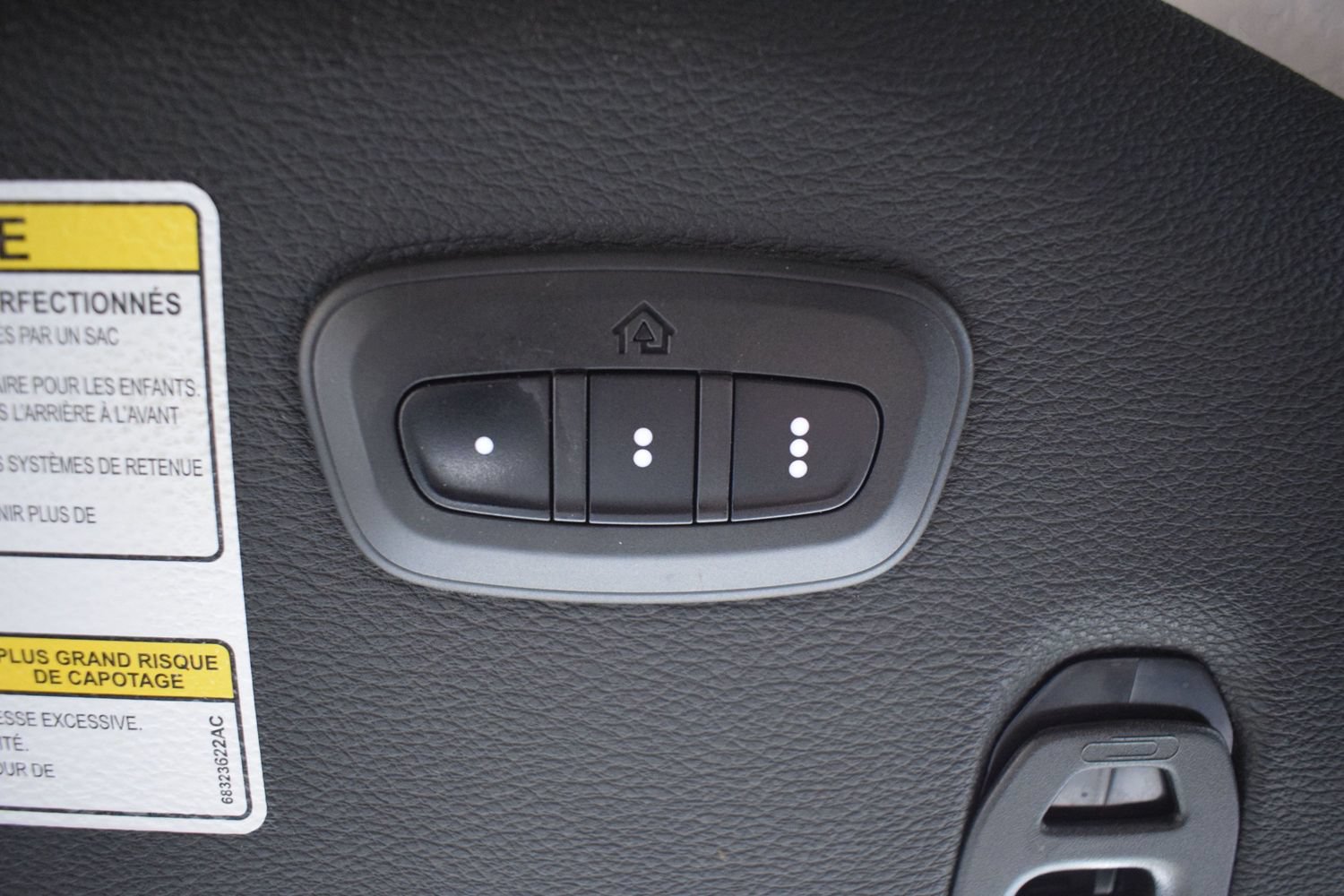 Used 2021 Jeep Wrangler Unlimited Sahara AWD/4WD image 19