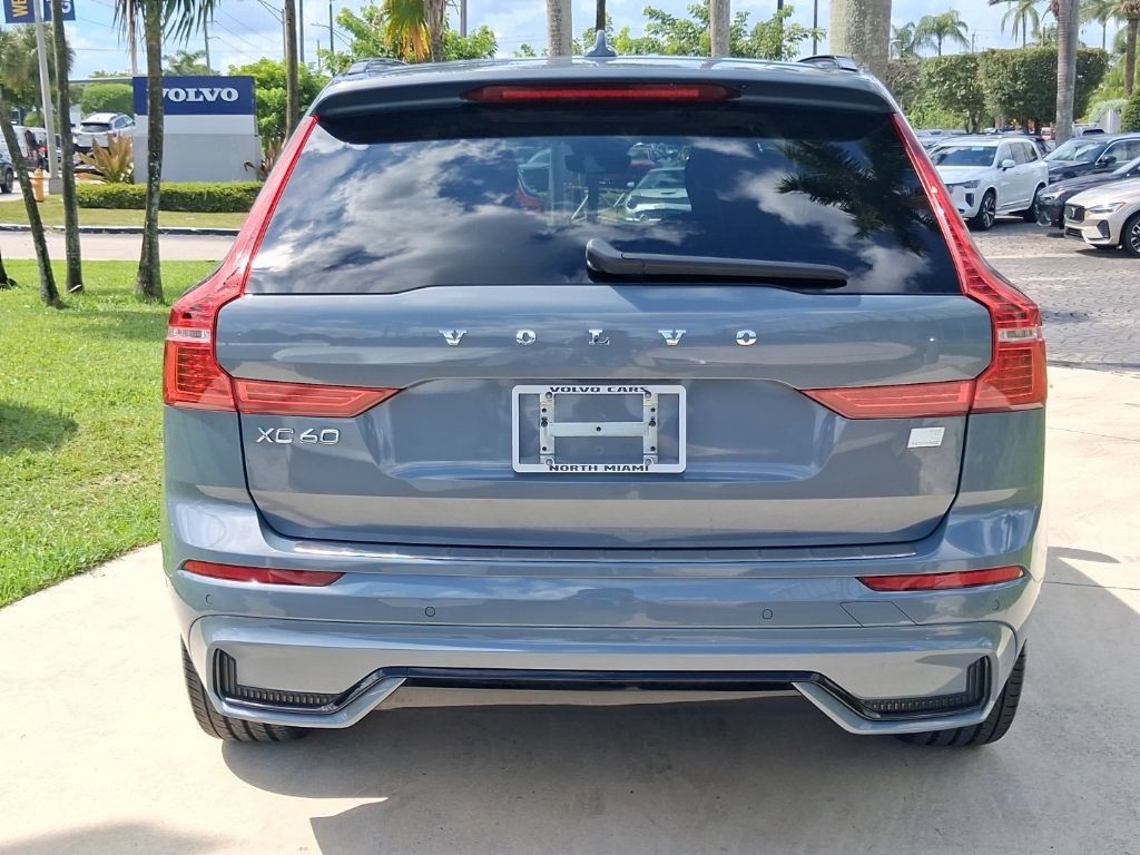 Certified 2024 Volvo XC60 T8 Plus w/ Protection Package Premier AWD/4WD image 4