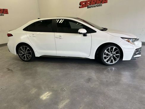 Certified 2022 Toyota Corolla XSE FWD image 2