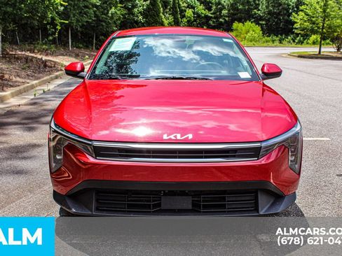 Used 2025 Kia K4 FWD image 8