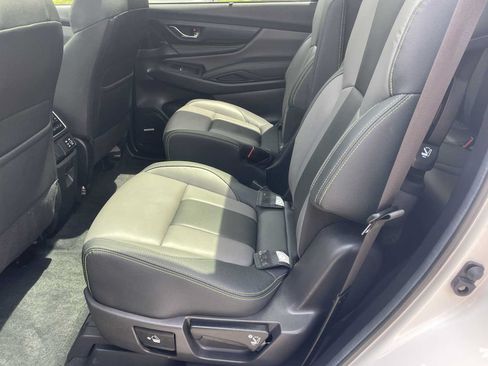 Used 2024 Subaru Ascent Onyx Edition Limited AWD/4WD image 9