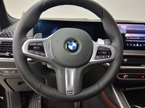 New 2026 BMW X7 xDrive40i w/ M Sport Package image 15