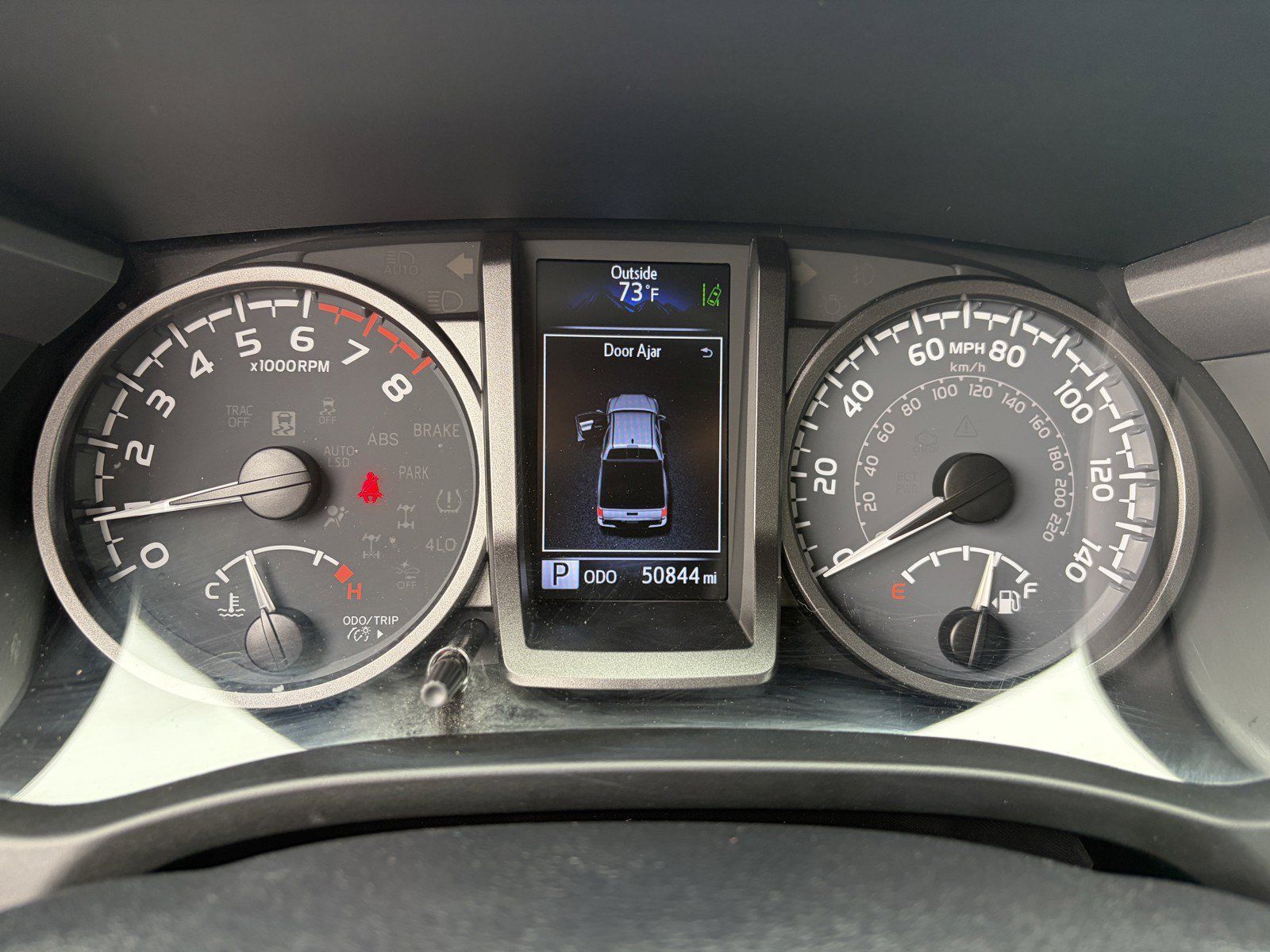 Used 2022 Toyota Tacoma TRD Sport w/ Technology Package AWD/4WD image 14