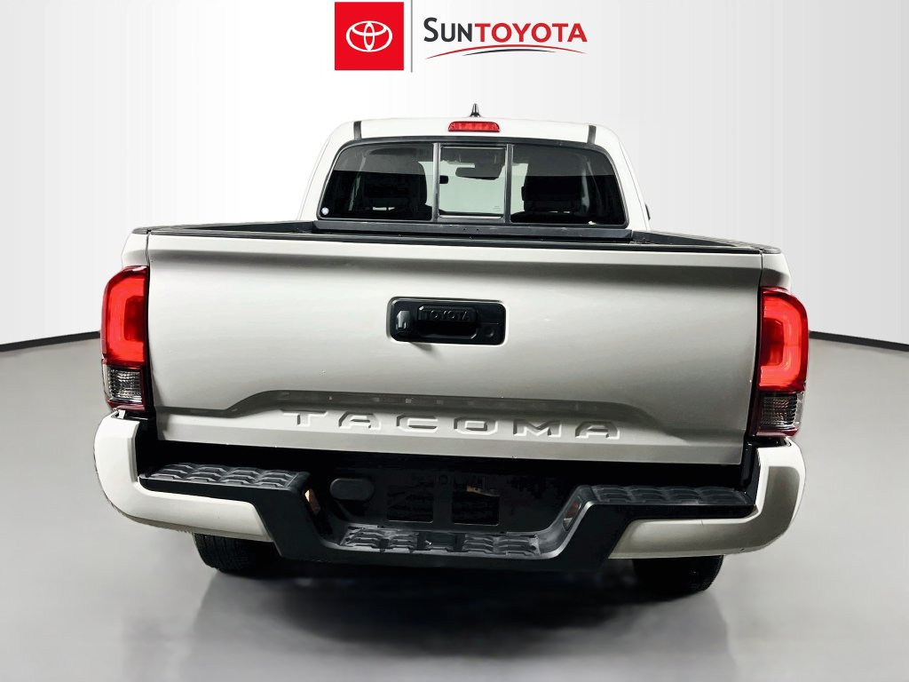 Used 2023 Toyota Tacoma SR w/ SR Convenience Package RWD image 4