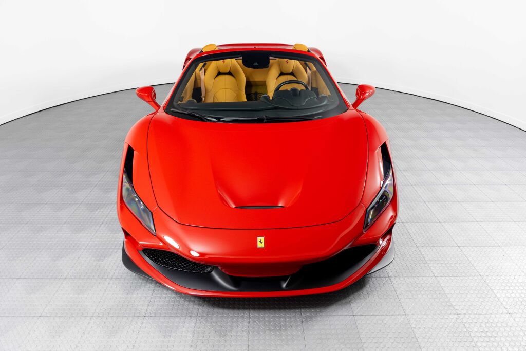 Used 2022 Ferrari F8 Tributo RWD image 13