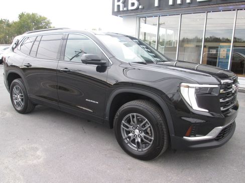 Certified 2025 GMC Acadia Elevation image 7